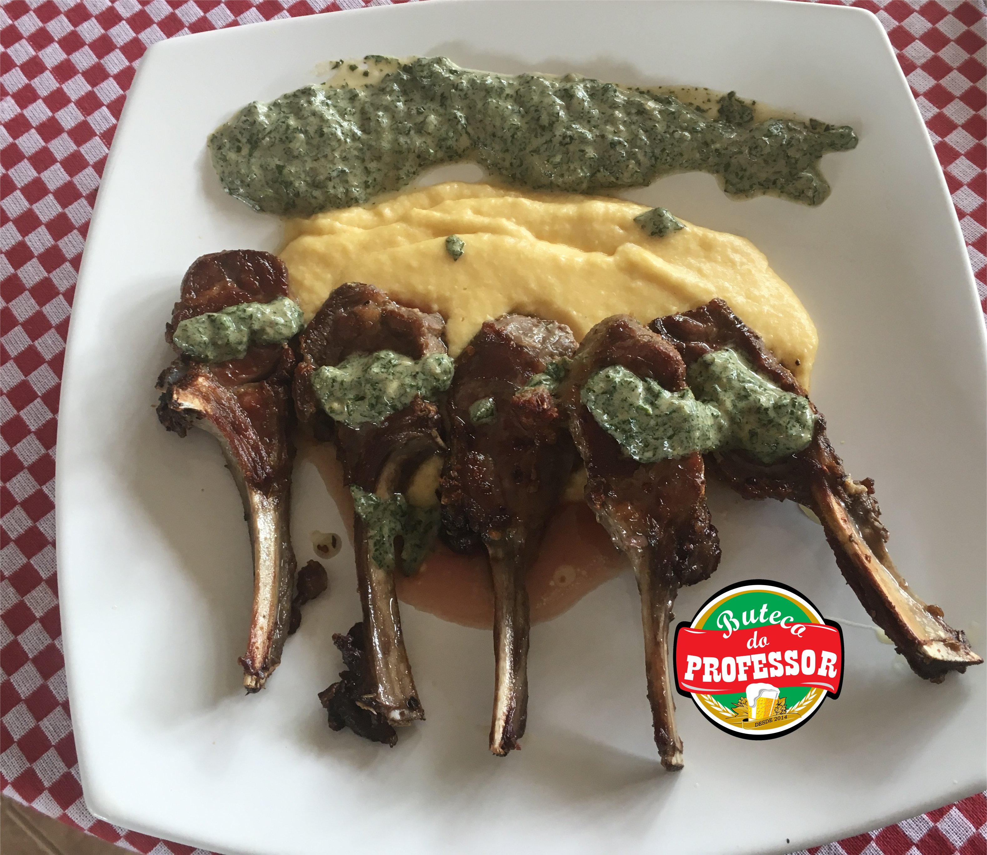 Carre_pure-mandioquinha_molho-hortela-cremoso